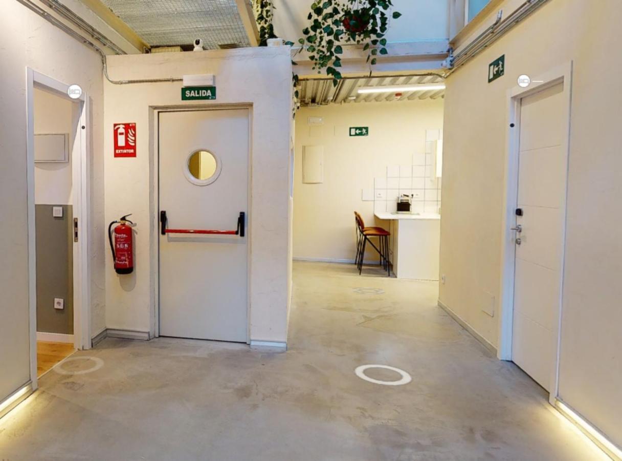 Bright Ensuite Rooms In Madrid, Sk المظهر الخارجي الصورة